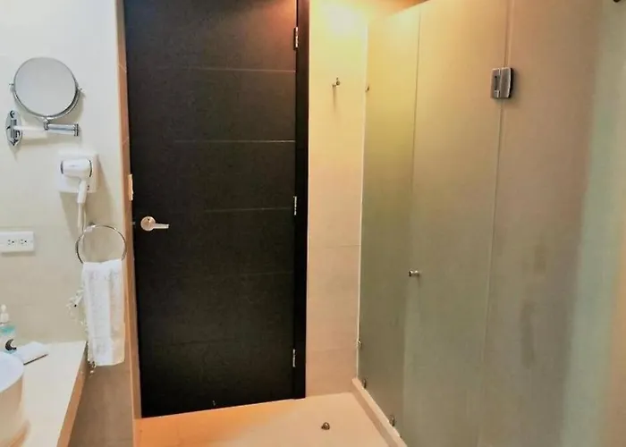 Sea View Studio: Beachfront Living * Playa del Carmen